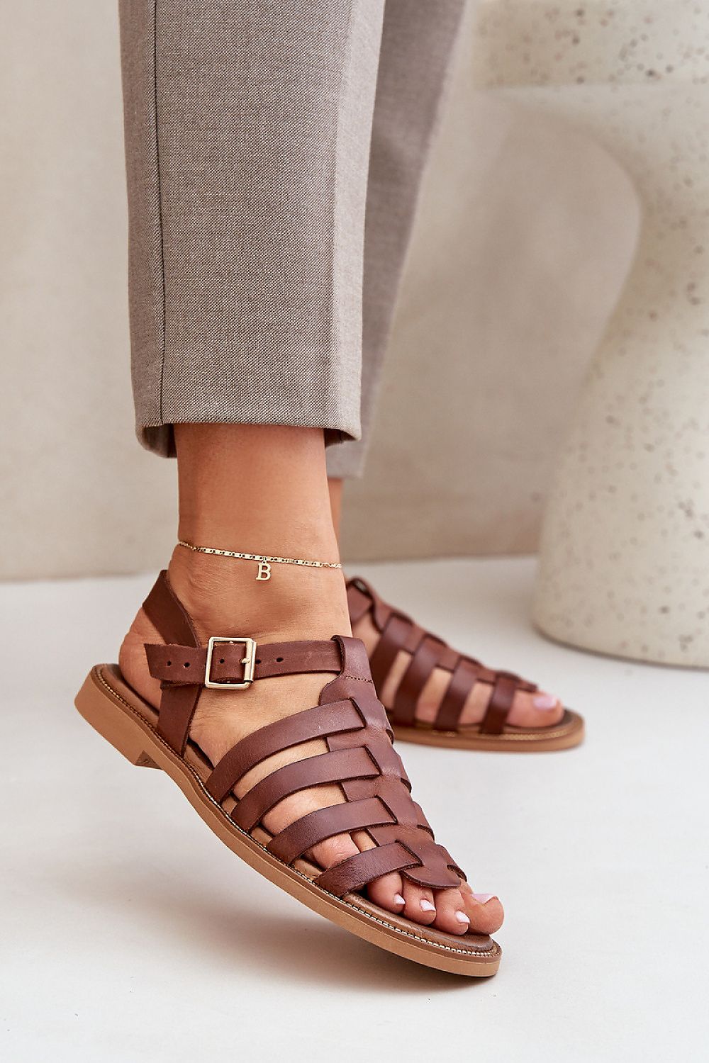 Avelisse Leather Flat Sandals