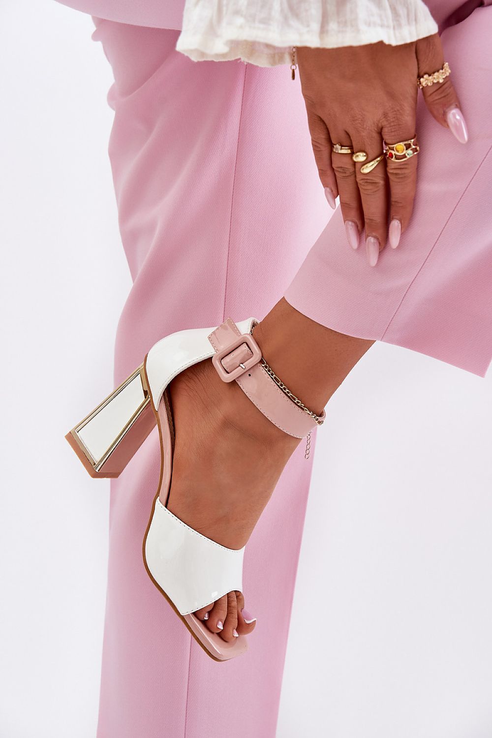 Ariselma Elegant Column Heel Sandals