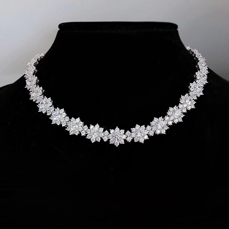 925 Silver High Carbon Diamond Sunflower Collarbone Chain.