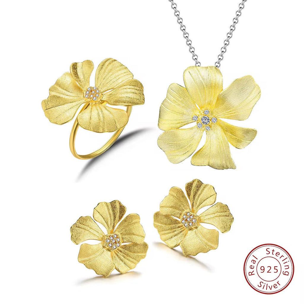 Peony Necklace
