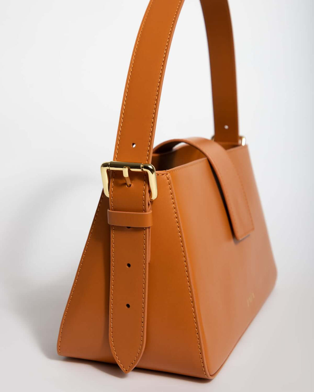 BELONA Hobo Bag - Cognac