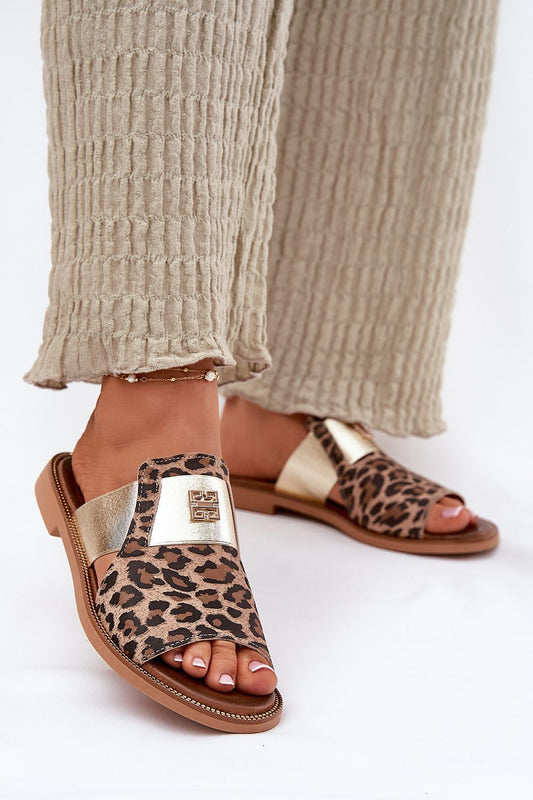 Alenvara Soft Detail Leather Sandals