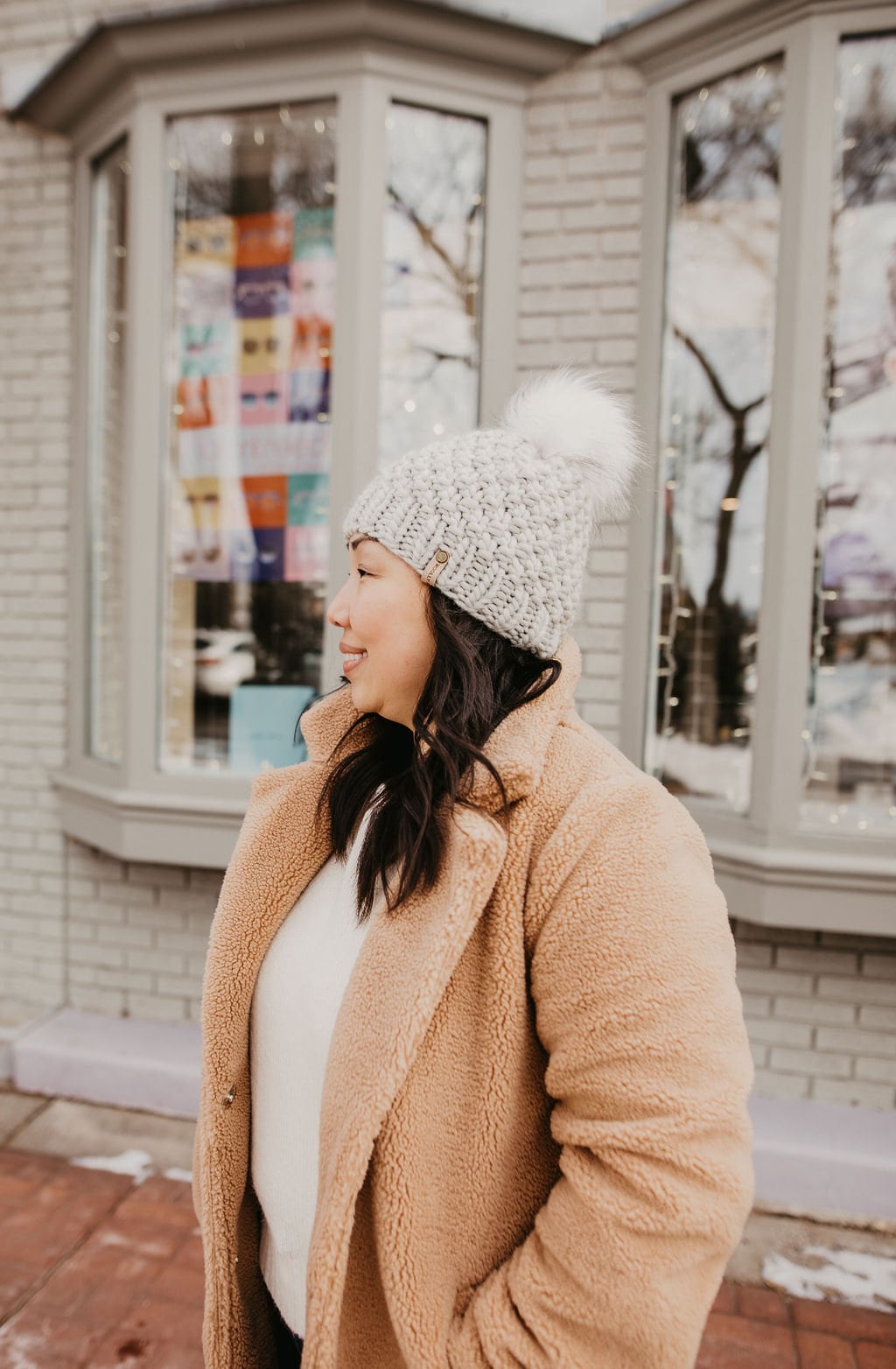 Light Gray Peruvian Wool Knit Hat with Faux Fur Pom Pom